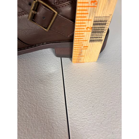 Avenue Pompton Brown Tall Riding Boots 10W Wide Calf Buckle Faux Leather - Picture 10 of 11